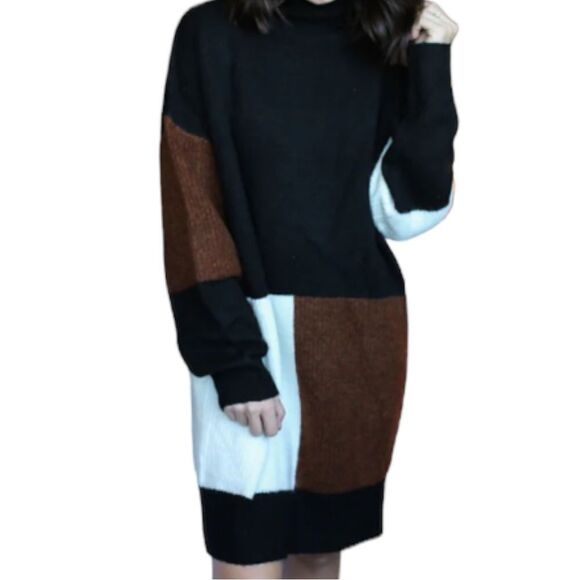 Entro Black and White Color Block Long Sleeve Sweater Dress in Size Medium - Picture 1 of 10